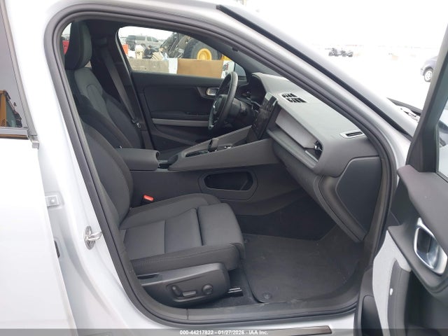 2024 POLESTAR 2 YSMFD3KA5RL218831 Photo 4