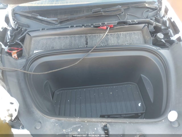 2024 TESLA MODEL Y 7SAYGDEE5RF090886 Photo 9