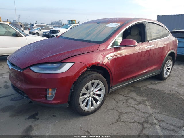 2016 TESLA MODEL X 5YJXCAE42GFS00350 Photo 1