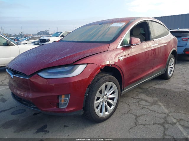 2016 TESLA MODEL X 5YJXCAE42GFS00350 Photo 5
