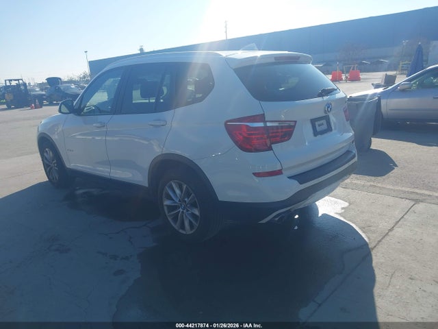 2015 BMW X3 5UXWZ7C57F0M82585 Photo 3