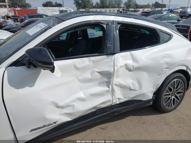 Ford Mustang Mach-e Premium 2024 3FMTK3SUXRMA46630 Image 6