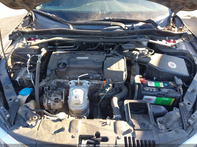 Honda ACCORD EX 2016 1HGCR2F70GA036974 Image 10