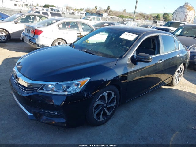 Honda ACCORD EX 2016 1HGCR2F70GA036974 Image 2
