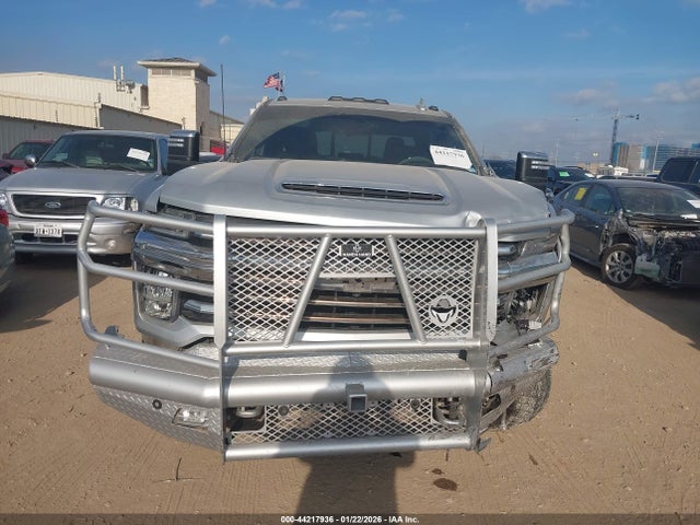 1GC4YVEY0NF278519 Chevrolet Silverado 3500hd 4wd Long Bed High Country