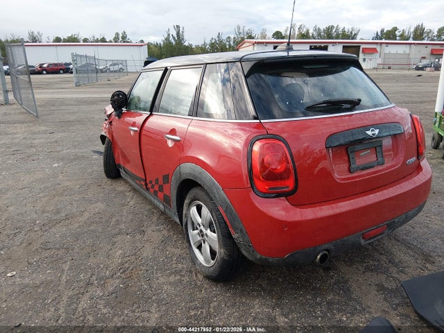 2017 MINI HARDTOP WMWXU1C36H2F77033 Photo 2
