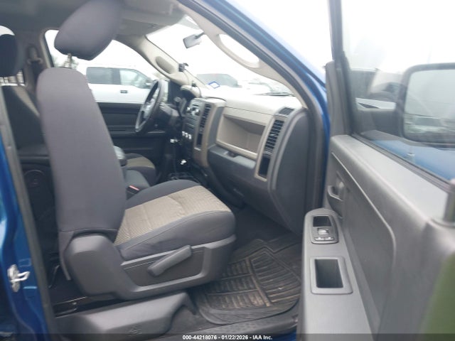2010 Dodge Ram 1500 St მანქანა იყიდება აუქციონზე, vin: 1D7RB1GK7AS213943, აუქციონის ნომერი: 44218076