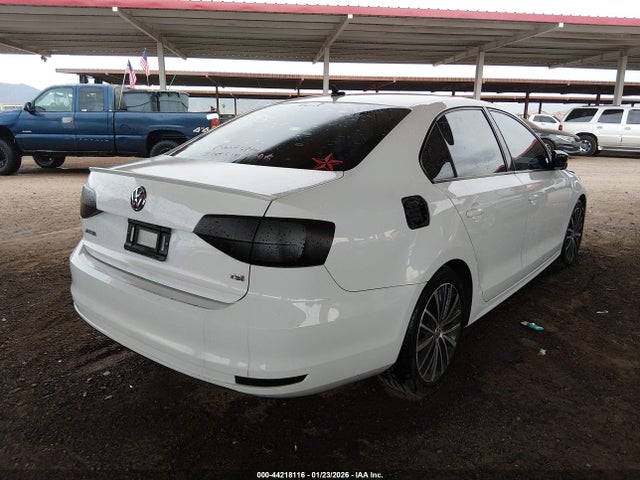 3VWD17AJXGM237176 Volkswagen Jetta 1.8t Sport