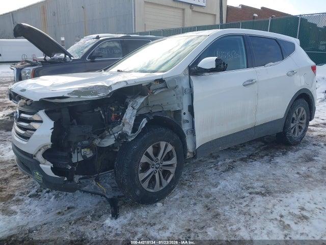 Продажа на аукционе авто 2015 Hyundai Santa Fe Sport 2.4l, vin: 5XYZTDLB9FG302652, номер лота: 44218134