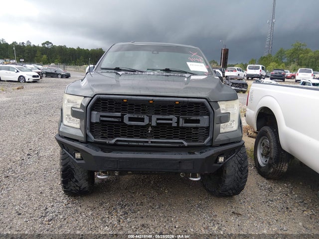 44218148 :رقم المزاد ، 1FTEW1EF3FFC18933 vin ، 2015 Ford F-150 Lariat مزاد بيع