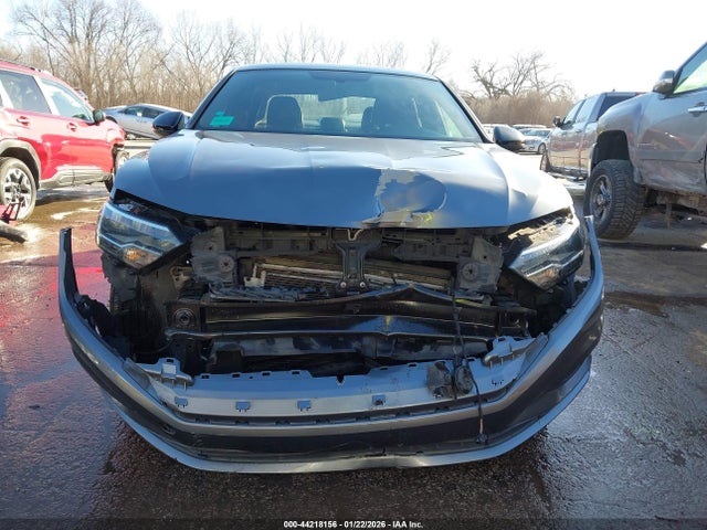 44218156 :رقم المزاد ، 3VWCB7BU7KM258013 vin ، 2019 Volkswagen Jetta 1.4t R-line/1.4t S/1.4t Se مزاد بيع