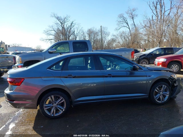 44218156 :رقم المزاد ، 3VWCB7BU7KM258013 vin ، 2019 Volkswagen Jetta 1.4t R-line/1.4t S/1.4t Se مزاد بيع