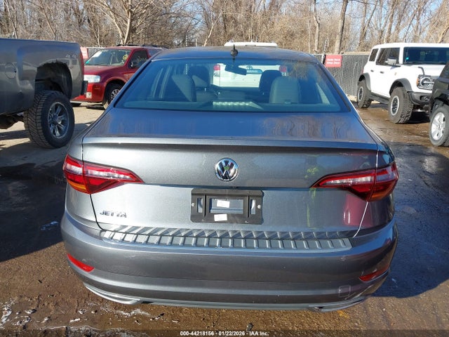44218156 :رقم المزاد ، 3VWCB7BU7KM258013 vin ، 2019 Volkswagen Jetta 1.4t R-line/1.4t S/1.4t Se مزاد بيع