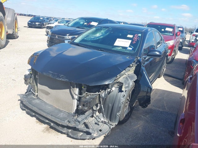 4T1B11HK2KU757989 Toyota CAMRY SE