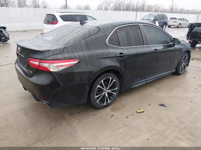 4T1B11HK2KU757989 Toyota CAMRY SE