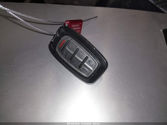 44218230 :رقم المزاد ، 2C4RC1BG2NR190993 vin ، 2022 Chrysler Pacifica Touring L مزاد بيع