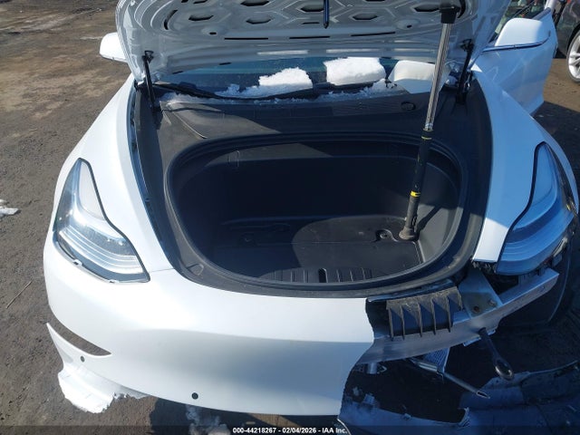 2019 TESLA MODEL 3 5YJ3E1EB0KF413684 Photo 9