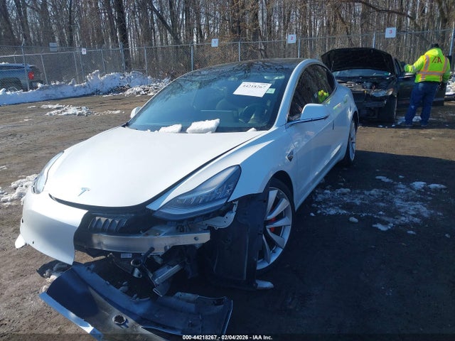 2019 TESLA MODEL 3 5YJ3E1EB0KF413684 Photo 1