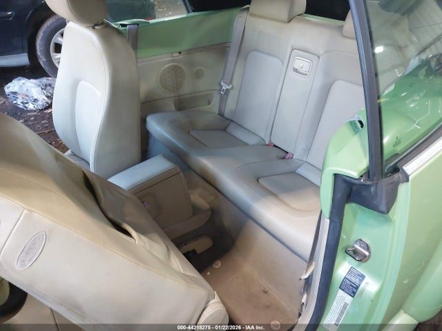 Продажа на аукционе авто 2005 Volkswagen New Beetle Gls, vin: 3VWCM31Y15M304558, номер лота: 44218275