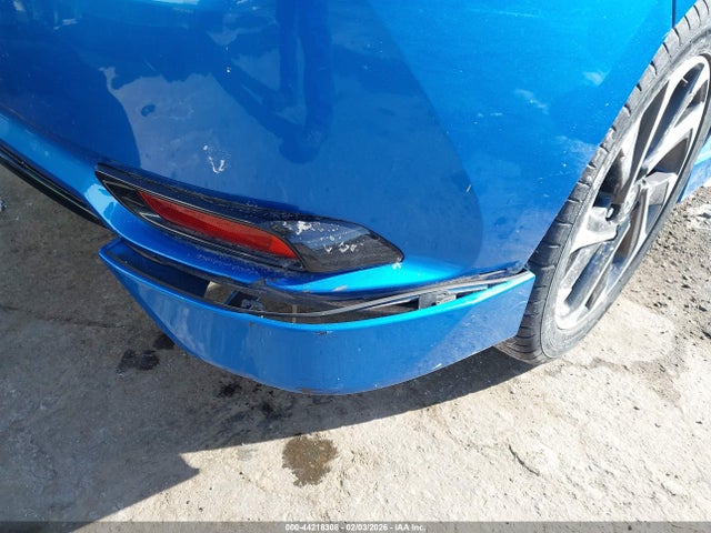 JTNKARJE6GJ516996 Scion IM