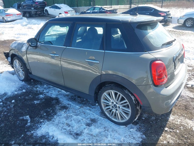 2019 MINI HARDTOP WMWXU3C53K2H54514 Photo 2