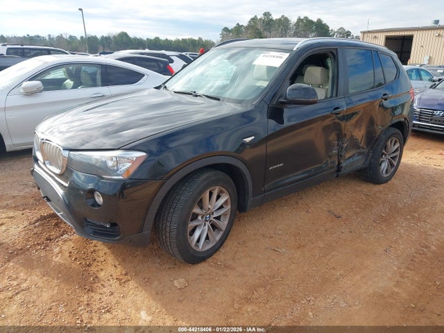 2017 BMW X3 5UXWX9C32H0T22892 Photo 1