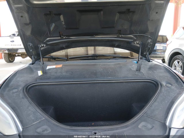 2016 TESLA MODEL S 5YJSA1E22GF140987 Photo 9