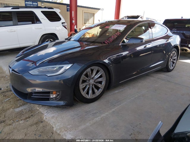 2016 TESLA MODEL S 5YJSA1E22GF140987 Photo 1