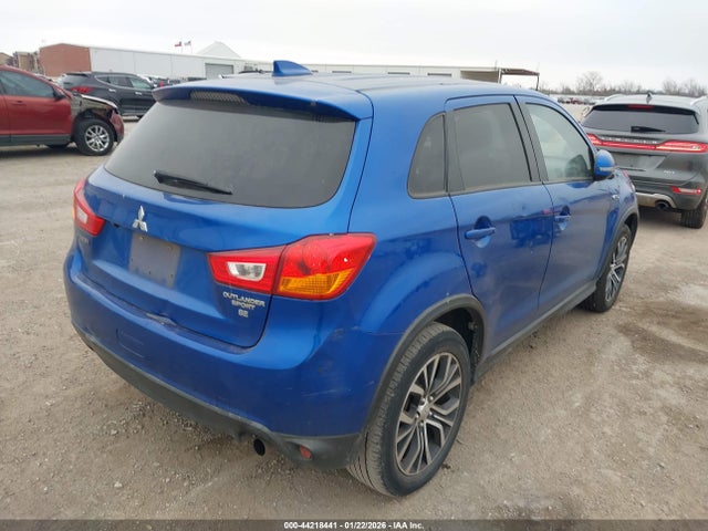 2017 MITSUBISHI OUTLANDER SPORT JA4AP3AW9HZ062325 Photo 3