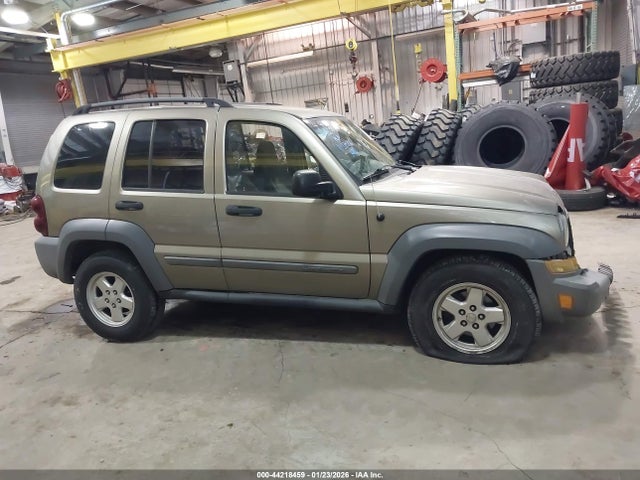 Продаж на аукціоні авто 2005 Jeep Liberty Sport, vin: 1J4GL48K45W653609, номер лоту: 44218459