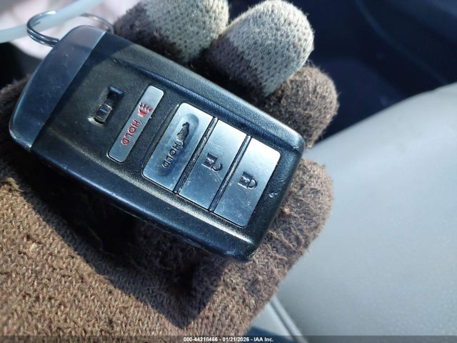 2019 ACURA RDX 5J8TC2H32KL041876 Photo 10