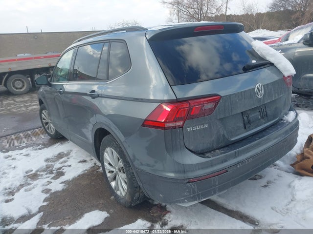 Продажа на аукционе авто 2018 Volkswagen Tiguan 2.0t S, vin: 3VV1B7AX8JM009449, номер лота: 44218472