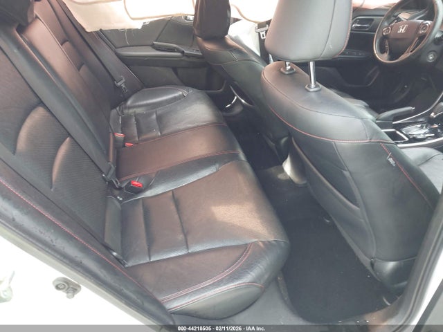 1HGCR2F17HA244752 Honda Accord Sport Se