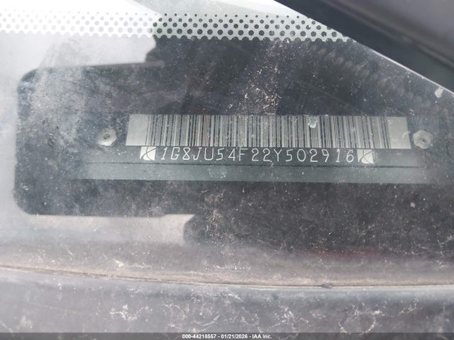 44218557 :رقم المزاد ، 1G8JU54F22Y502916 vin ، 2002 Saturn L-series L200 مزاد بيع
