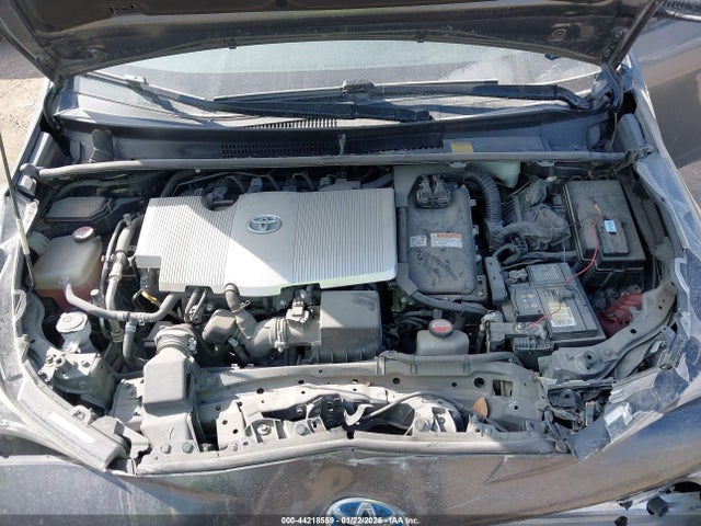 JTDKARFU0G3015272 Toyota Prius Four