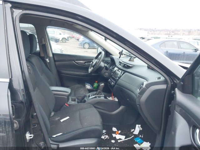 5N1AT2MV4JC748386 Nissan ROGUE SV