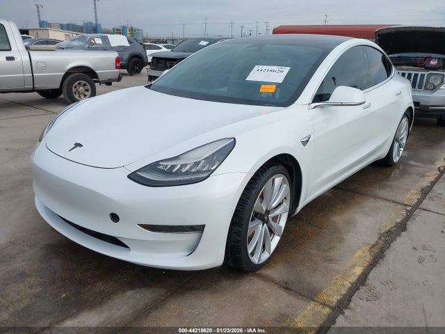 2018 TESLA MODEL 3 5YJ3E1EB3JF074630 Photo 1