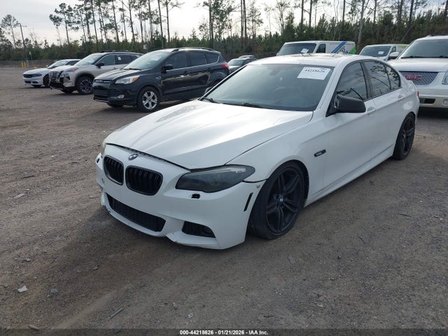44218626 :رقم المزاد ، WBAFR7C5XDC820376 vin ، 2013 Bmw 535i مزاد بيع
