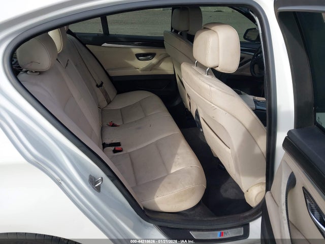 44218626 :رقم المزاد ، WBAFR7C5XDC820376 vin ، 2013 Bmw 535i مزاد بيع