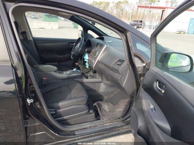 2013 Nissan Leaf S მანქანა იყიდება აუქციონზე, vin: 1N4AZ0CP1DC407189, აუქციონის ნომერი: 44218648