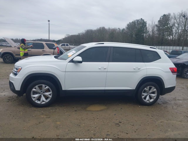 44218649 :رقم المزاد ، 1V2AR2CA8JC522741 vin ، 2018 Volkswagen Atlas 3.6l V6 S مزاد بيع