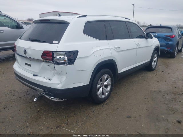 2018 VOLKSWAGEN ATLAS 1V2AR2CA8JC522741 Photo 3
