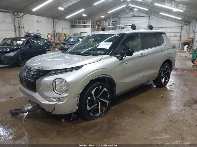 2023 MITSUBISHI OUTLANDER JA4J4UA84PZ048847 Photo 1