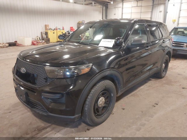 Ford Police Interceptor Utility 2023 1FM5K8AB5PGB38323 Image 2