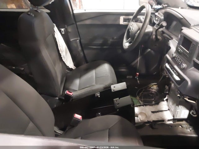 Ford Police Interceptor Utility 2023 1FM5K8AB5PGB38323 Image 5