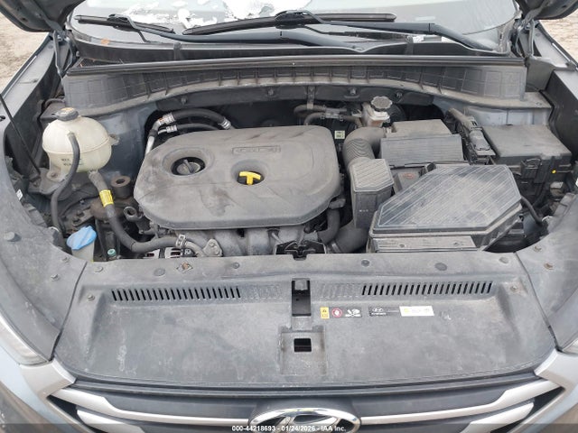 KM8J33A4XJU665203 Hyundai TUCSON SEL