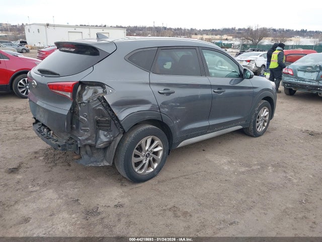 KM8J33A4XJU665203 Hyundai TUCSON SEL