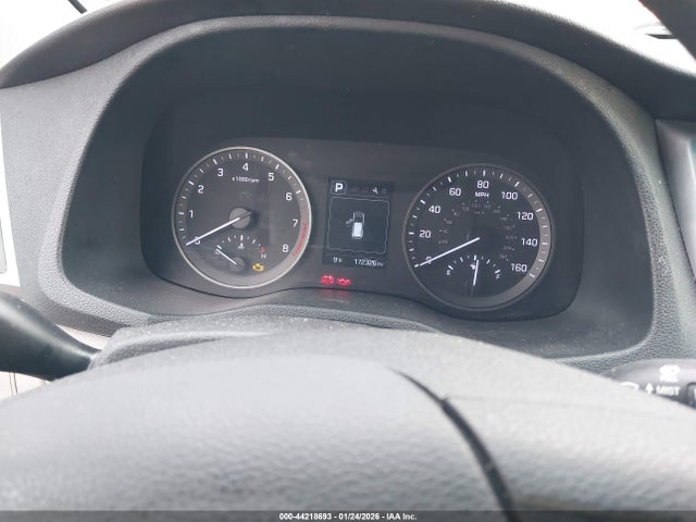 KM8J33A4XJU665203 Hyundai TUCSON SEL
