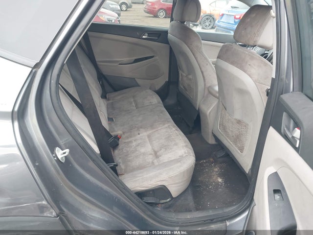 KM8J33A4XJU665203 Hyundai TUCSON SEL