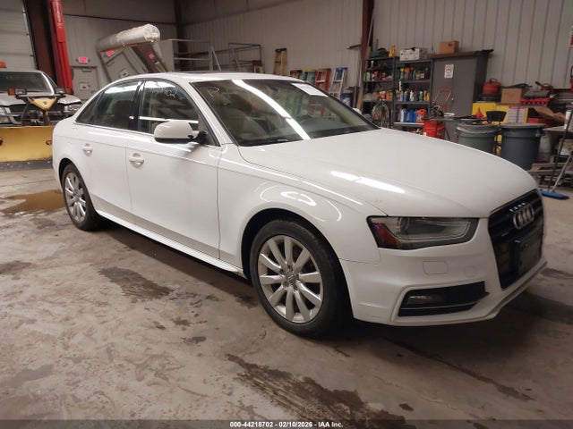 2015 AUDI A4 WAUBFAFL4FN041559 Photo 0